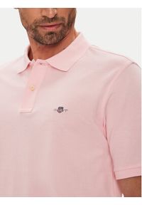 GANT - Gant Polo Shield Piqué 2210 Różowy Regular Fit. Typ kołnierza: polo. Kolor: różowy. Materiał: bawełna #4