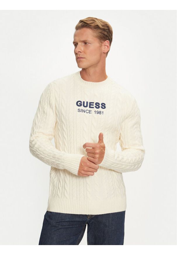 Guess Sweter M4BR11 Z3HA2 Beżowy Regular Fit. Kolor: beżowy. Materiał: syntetyk