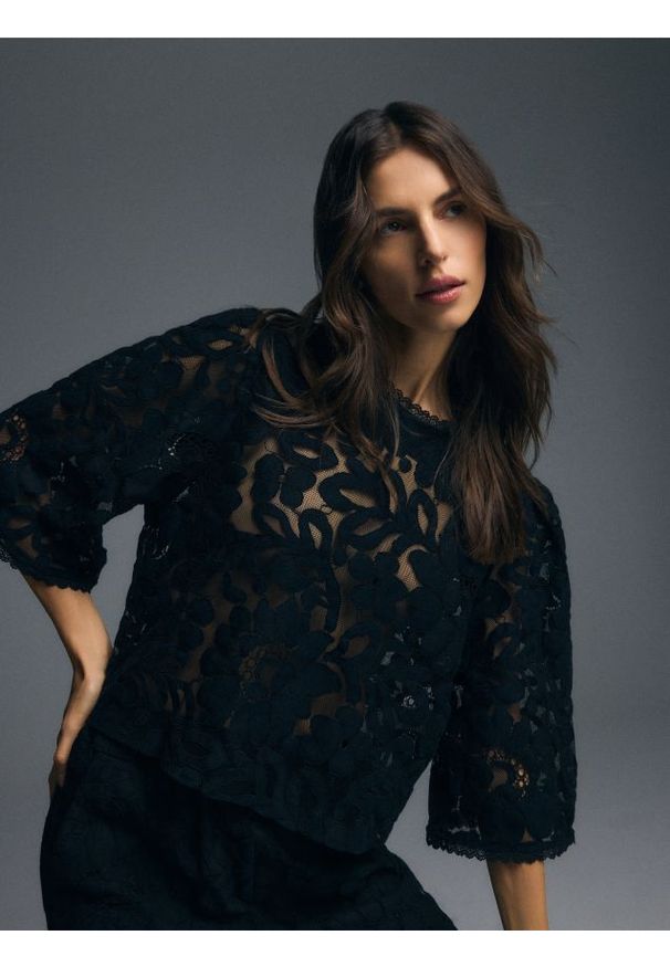 Reserved - Bluzka z bawełną - czarny. Kolor: czarny. Materiał: bawełna