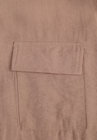 Born2be - Beżowa Nietoperzowa Koszula Safari z Bawełną z Wiązaniem w Talii Tierona. Okazja: do pracy, na co dzień, na spotkanie biznesowe. Kolor: beżowy. Materiał: bawełna. Długość: długie. Styl: biznesowy, casual #5