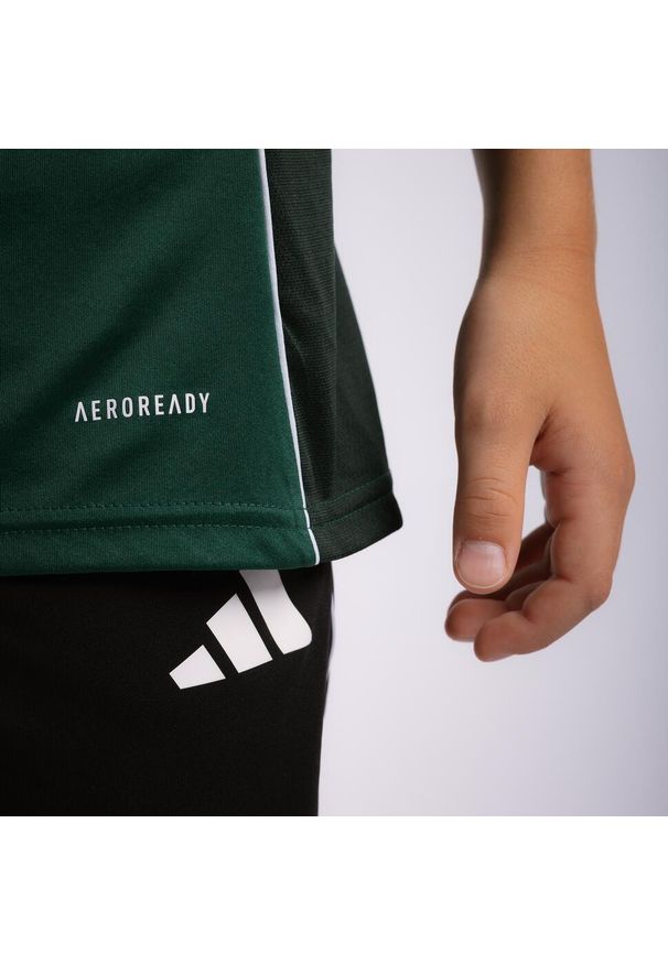 Adidas - Koszulka treningowa Tiro 25 Competition dla dzieci – Legia. Materiał: materiał. Sport: piłka nożna