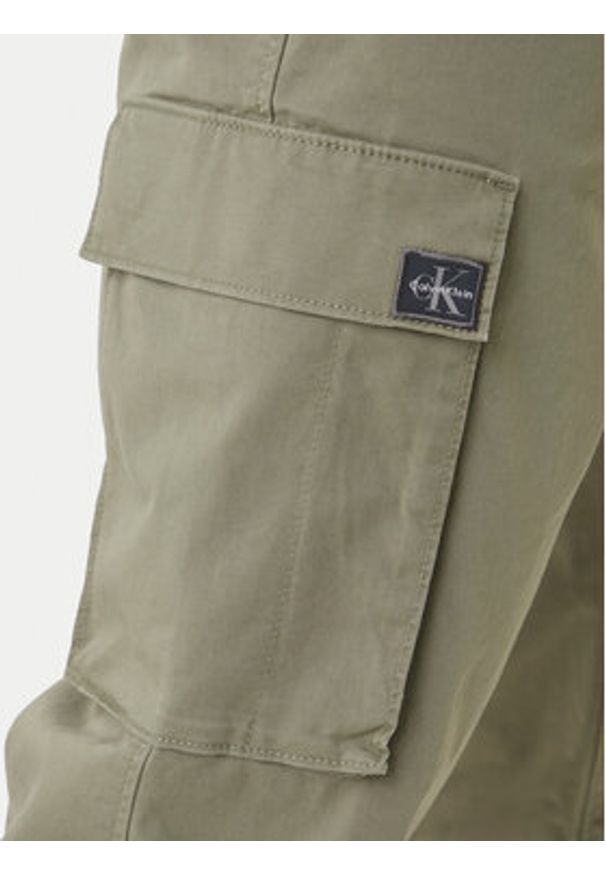 Calvin Klein Jeans Joggery Comfort LV04RD608G Beżowy Skinny Fit. Kolor: beżowy. Materiał: bawełna