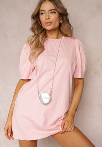 Renee - Różowa Pudełkowa Sukienka Mini z Saszetką Dalana. Okazja: na co dzień. Kolor: różowy. Materiał: jeans, materiał, wiskoza. Długość rękawa: krótki rękaw. Sezon: lato, wiosna. Styl: elegancki, casual. Długość: mini