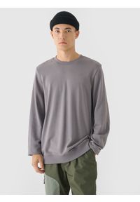 4f - 4F Bluza dresowa nierozpinana bez kaptura męska - szara XXL. Okazja: na co dzień. Typ kołnierza: bez kaptura. Kolor: szary. Materiał: dresówka. Wzór: ze splotem, gładki. Styl: casual, sportowy, klasyczny #1