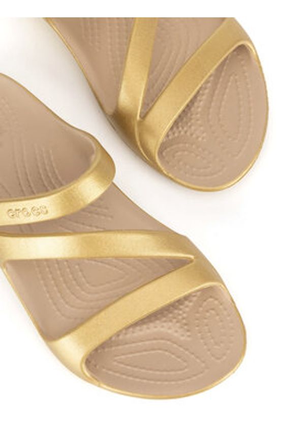 Crocs Klapki KADEE II METALLIC SANDAL W 210147-710 Złoty. Kolor: złoty. Materiał: syntetyk, materiał