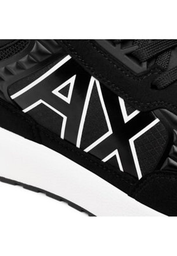 Armani Exchange Sneakersy XUX090 XV276 00002 Czarny. Kolor: czarny. Materiał: materiał