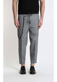 Xagon Man Spodnie | P26032 ZXAG92 | Mężczyzna | Szary. Okazja: na co dzień. Kolor: szary. Materiał: elastan, wiskoza, poliester. Długość: długie. Styl: sportowy, klasyczny, elegancki, casual #5