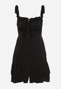 Born2be - Czarna Rustykalna Sukienka o Taliowanym Kroju z Wiązaniem i Falbanami Finkio. Okazja: na co dzień. Kolor: czarny. Długość rękawa: na ramiączkach. Wzór: aplikacja. Styl: casual, elegancki #3