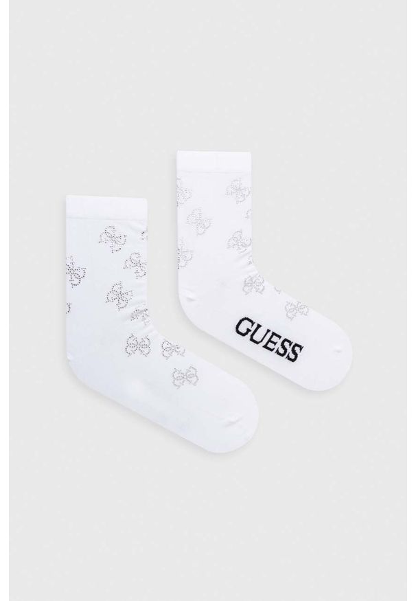 Guess skarpetki damskie kolor biały. Kolor: biały. Materiał: bawełna, włókno