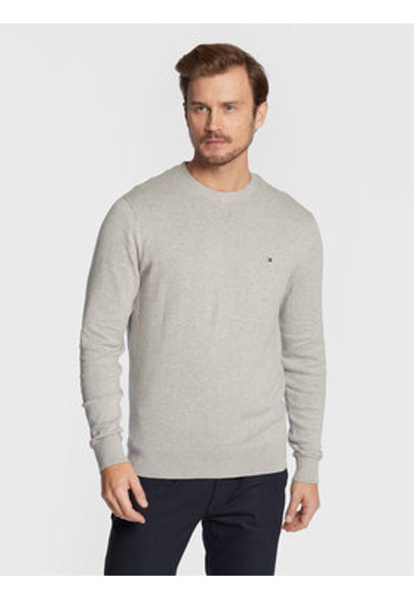 TOMMY HILFIGER - Tommy Hilfiger Sweter MW0MW28046 Szary Regular Fit. Kolor: szary. Materiał: bawełna