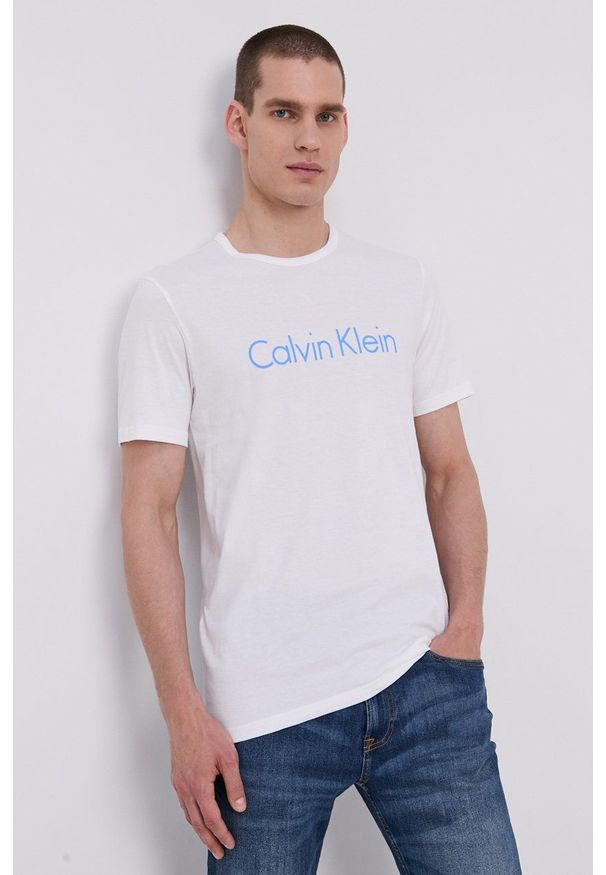 Calvin Klein Underwear T-shirt piżamowy kolor biały z nadrukiem. Kolor: biały. Materiał: materiał. Wzór: nadruk