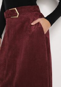 Born2be - Bordowa Rozkloszowana Wiskozowa Spódnica z Bawełną Ozdobiona Paskiem Nawedea. Okazja: na co dzień. Kolor: czerwony. Materiał: bawełna, wiskoza. Wzór: aplikacja. Styl: klasyczny, casual, elegancki #3