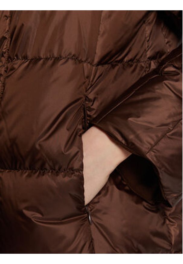 Marella Kurtka puchowa Adele 34960129 Brązowy Regular Fit. Kolor: brązowy. Materiał: syntetyk, puch