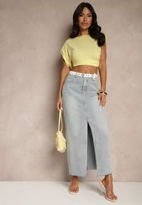 Renee - Jasnoniebieska Spódnica Jeansowa o Ołówkowym Kroju Zdobiona Rozcięciem Lisovira. Stan: podwyższony. Kolor: niebieski. Materiał: jeans. Wzór: aplikacja. Styl: elegancki