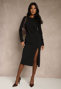 Renee - Czarna Sukienka Bodycon z Bawełną i Paskami z Klamrami z Boku Esenelia. Kolor: czarny. Materiał: bawełna. Typ sukienki: bodycon. Styl: klasyczny #2