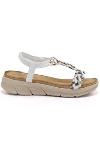 Sandały damskie na koturnie białe Artiker 58C0013. Kolor: biały. Materiał: tkanina. Obcas: na koturnie #1