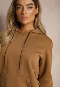 Renee - Brązowa Bluza z Kapturem Corbetes. Typ kołnierza: kaptur. Kolor: brązowy. Materiał: dresówka, polar, tkanina, prążkowany. Długość rękawa: długi rękaw. Długość: długie. Wzór: gładki, jednolity #3