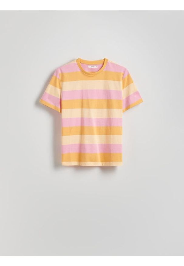 Reserved - T-shirt w paski - wielobarwny. Materiał: bawełna. Wzór: paski