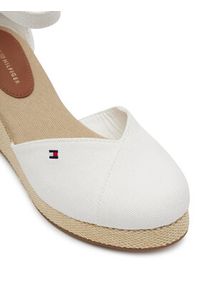 TOMMY HILFIGER - Tommy Hilfiger Półbuty Flag Closed Toe Mid Wedge Espad FW0FW08657 Biały. Kolor: biały. Materiał: materiał #4