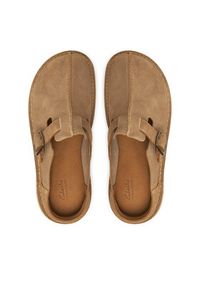Clarks Klapki Solsbury 26180882 Brązowy. Kolor: brązowy. Materiał: skóra #3