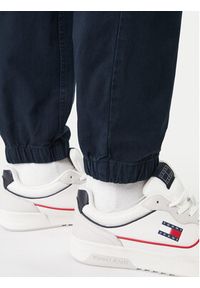 Tommy Jeans Joggery DM0DM23102 Granatowy Regular Fit. Kolor: niebieski. Materiał: bawełna #3