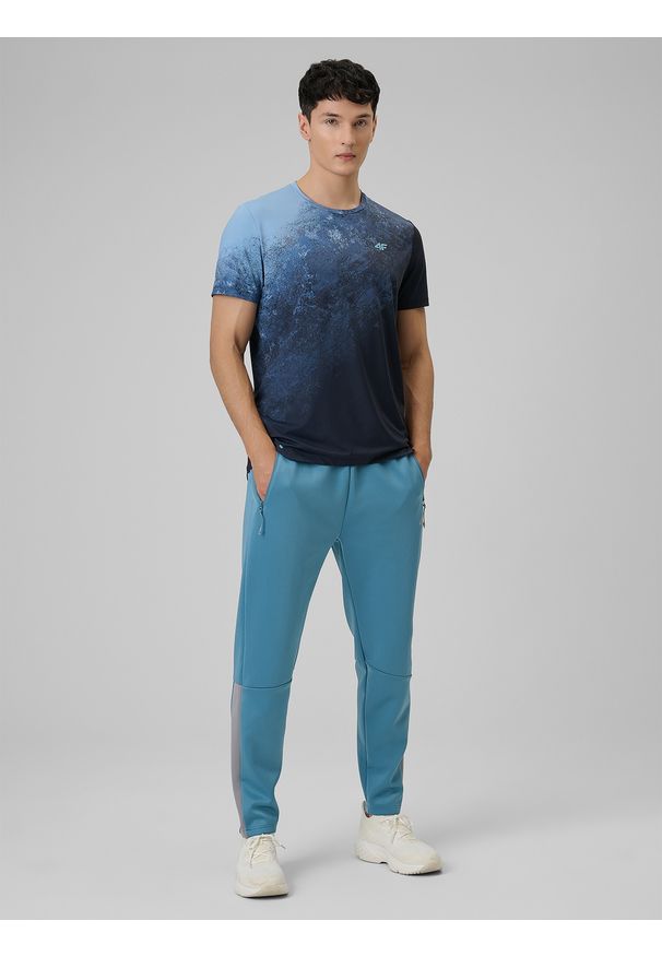 4f - 4F Koszulka treningowa regular szybkoschnąca męska - niebieska XXL. Kolor: niebieski. Materiał: skóra. Sport: fitness