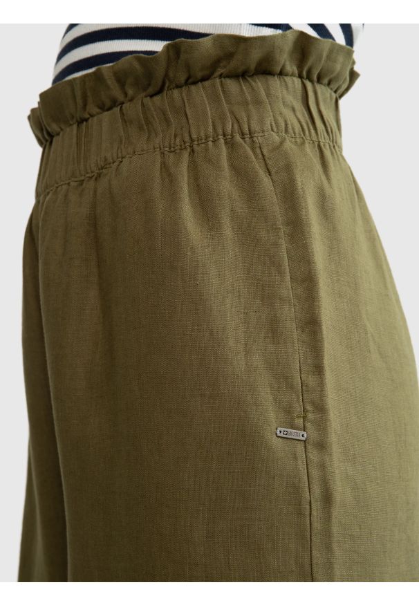 Big-Star - Spodnie damskie lniane z szeroką nogawką paperbag khaki Dorona 303. Kolor: zielony. Materiał: len. Styl: elegancki