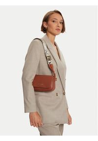 Emporio Armani Torebka EW000538 AF12103 M6030 Brązowy. Kolor: brązowy. Materiał: skórzane #4