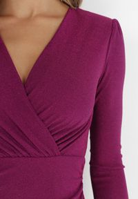 Born2be - Fioletowa Sukienka Kopertowa z Drapowaniem Gioma. Kolor: fioletowy. Materiał: tkanina. Sezon: zima. Typ sukienki: kopertowe #3
