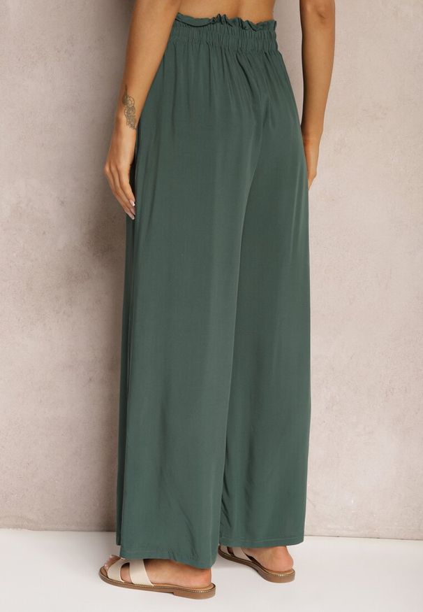 Renee - Zielone Spodnie z Bawełny High Waist z Szerokimi Nogawkami i Gumką w Pasie Clisea. Stan: podwyższony. Kolor: zielony. Materiał: bawełna. Sezon: lato
