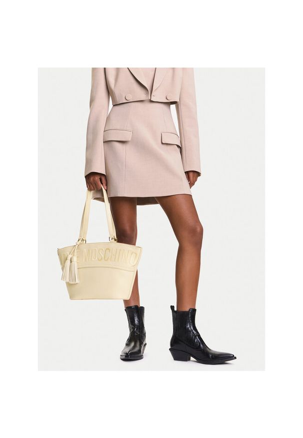 Love Moschino - Torebka LOVE MOSCHINO. Kolor: kremowy