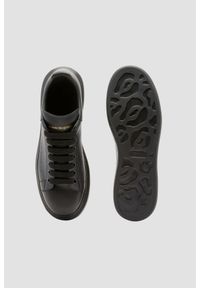 Alexander McQueen - ALEXANDER MCQUEEN Czarne sneakersy OVERSIZED. Kolor: czarny #5