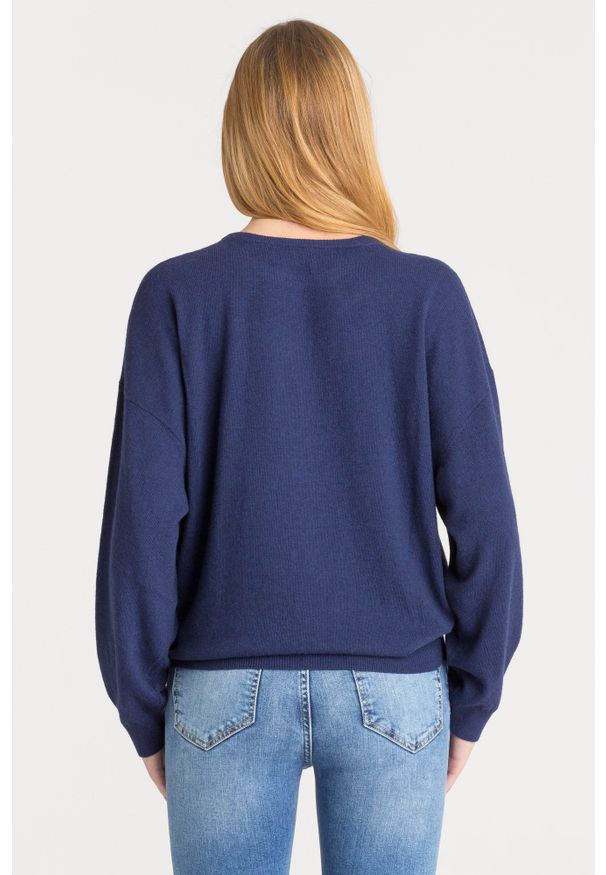 Sweter Pinko na spacer, krótki
