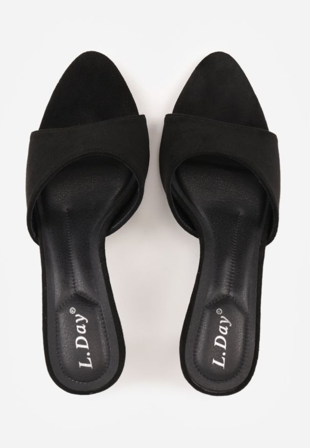 Born2be - Czarne Klapki na Lakierowanej Szpilce Felesh. Okazja: na co dzień. Kolor: czarny. Materiał: lakier. Styl: elegancki, klasyczny, casual