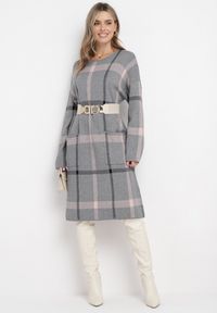 Born2be - Szara Pudełkowa Sukienka Midi z Kieszeniami w Kratę Rafimara. Okazja: na co dzień. Kolor: szary. Materiał: jeans. Styl: casual. Długość: midi #4