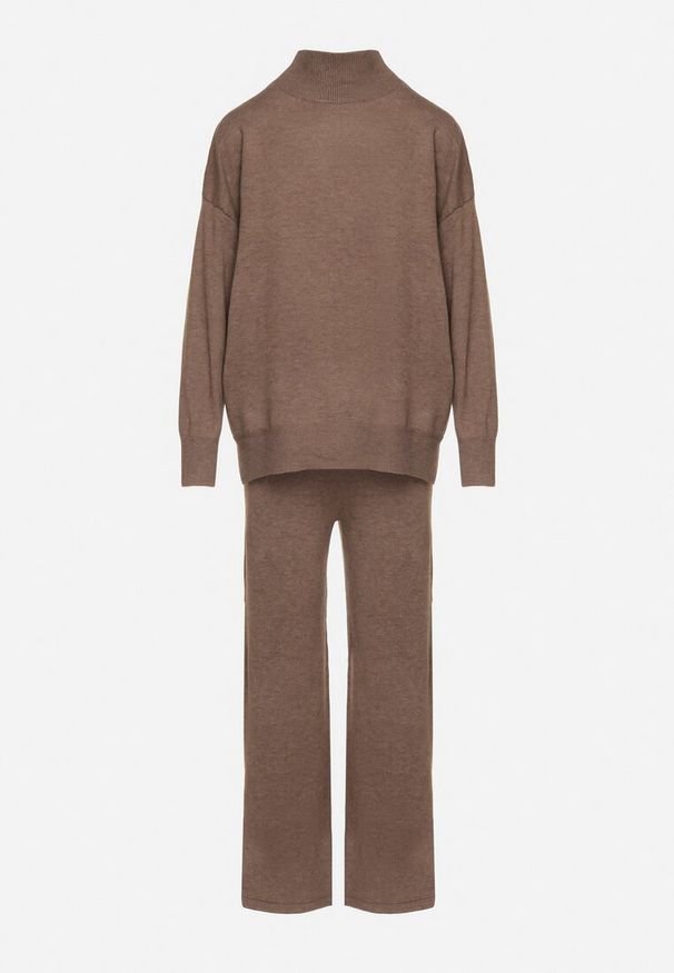 Born2be - Ciemnobeżowy Dzianinowy Komplet z Wełną Sweter z Półgolfem i Szerokie Spodnie Lanerra. Kolor: beżowy. Materiał: dzianina, wełna. Sport: turystyka piesza