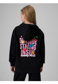 4f - 4F Bluza dresowa loose z kapturem dziewczęca - czarna 122/128 (6-8 lat). Okazja: na uczelnię, na co dzień. Typ kołnierza: kaptur. Kolor: czarny. Materiał: dresówka. Sezon: lato. Styl: casual #1