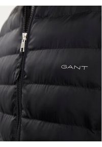 GANT - Gant Kamizelka 7006301 Czarny Regular Fit. Kolor: czarny. Materiał: syntetyk