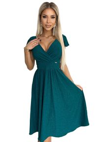 Numoco - Zielona Rozkloszowana Sukienka Lekko Elastyczna z Brokatem. Kolor: zielony. Materiał: poliester, elastan #1