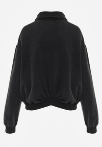 Born2be - Czarna Bawełniana Bluza Bomberka o Kroju Oversize z Kołnierzem Viminala. Okazja: na co dzień. Kolor: czarny. Materiał: bawełna. Styl: casual #2