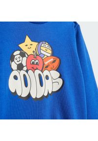 Adidas - Dres Seasonal Essentials Fun Kids. Okazja: na uczelnię. Kolor: niebieski, wielokolorowy, biały. Materiał: dresówka. Styl: młodzieżowy