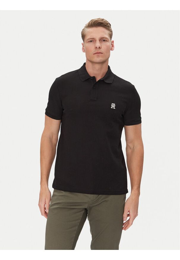 TOMMY HILFIGER - Tommy Hilfiger Polo MW0MW33167 Czarny Regular Fit. Typ kołnierza: polo. Kolor: czarny. Materiał: bawełna