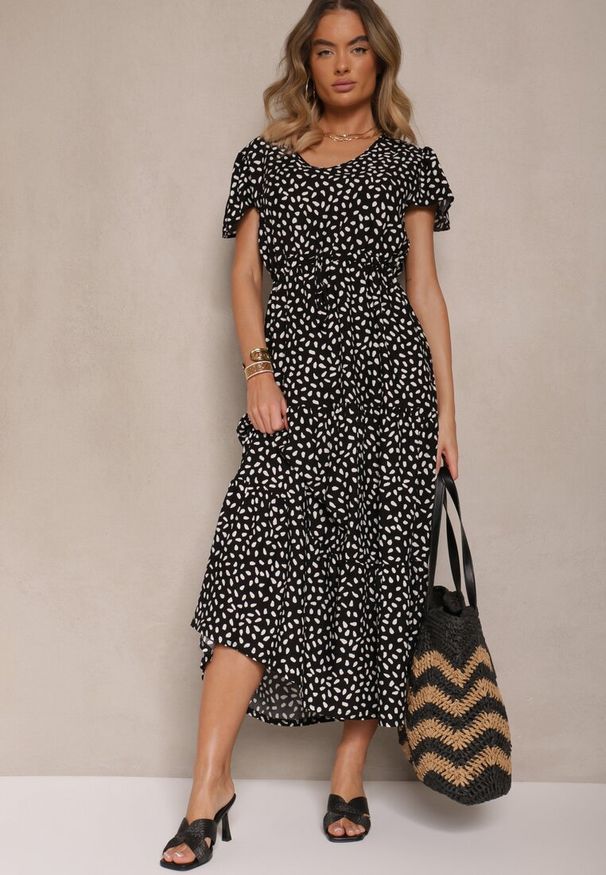 Renee - Czarna Rozkloszowana Sukienka z Bawełną i Geometrycznym Motywem Mevelaia. Okazja: na co dzień. Kolor: czarny. Materiał: bawełna. Wzór: geometria. Typ sukienki: rozkloszowane. Styl: casual, klasyczny