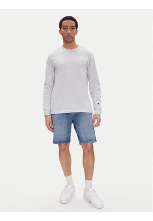 Tommy Jeans Szorty jeansowe Isaac DM0DM20952 Niebieski Relaxed Fit. Kolor: niebieski. Materiał: bawełna