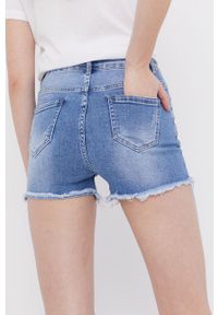 Answear Lab Szorty jeansowe damskie gładkie high waist. Stan: podwyższony. Kolor: niebieski. Materiał: jeans. Wzór: gładki. Styl: wakacyjny #2