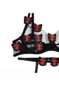 Intica - Komplet bielizny z haftem w kształcie motyli koronkowy Latika. Kolor: fioletowy. Materiał: koronka. Wzór: haft #11