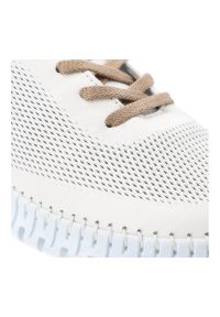 Półbuty damskie Artiker, niski fason sznurowanie sportowy charakter lekka konstrukcja elastyczna podeszwa miękka wkładka, biała, 58C3083. Okazja: na spacer, na co dzień. Zapięcie: sznurówki. Kolor: biały. Materiał: skóra, jeans. Szerokość cholewki: normalna. Wzór: gładki. Sezon: wiosna, lato. Sport: turystyka piesza #2