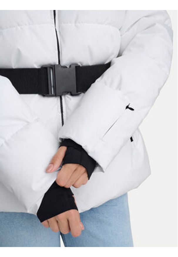 only - ONLY Kurtka zimowa Harper 15352040 Biały Regular Fit. Kolor: biały. Materiał: syntetyk. Sezon: zima
