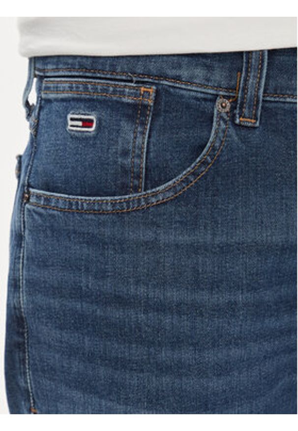 Tommy Jeans Szorty jeansowe Ronnie DM0DM18791 Niebieski Slim Fit. Kolor: niebieski. Materiał: bawełna