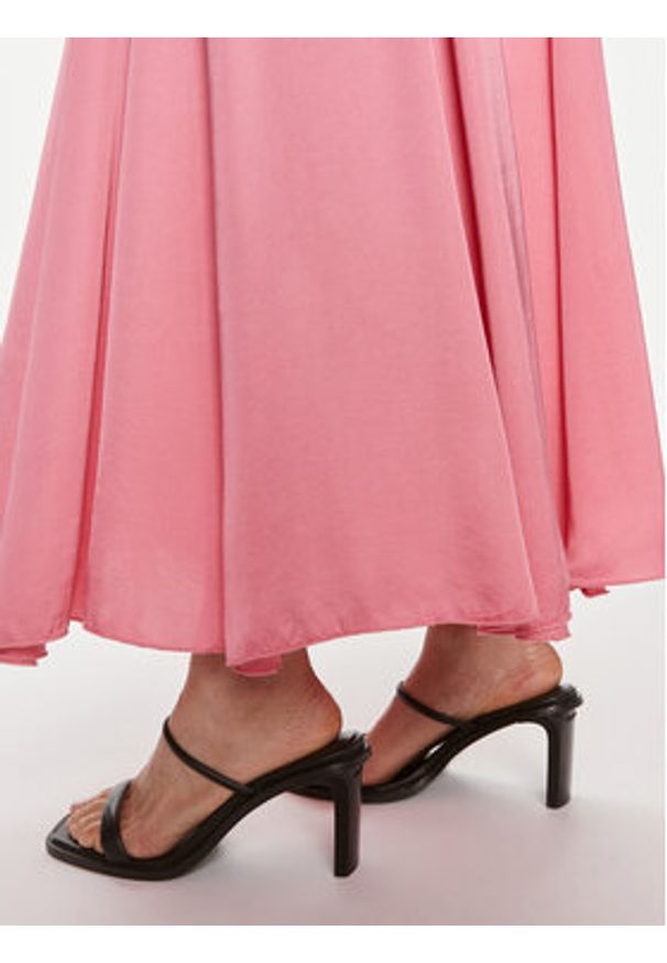 ViCOLO Spódnica midi TB0036 Różowy Regular Fit. Kolor: różowy. Materiał: wiskoza
